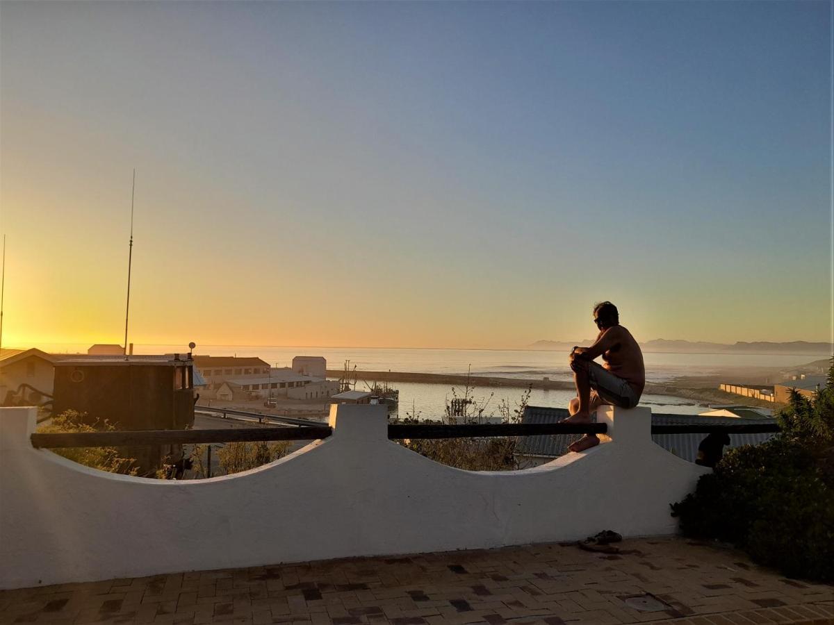 Saxon Lodge Gansbaai Exterior foto