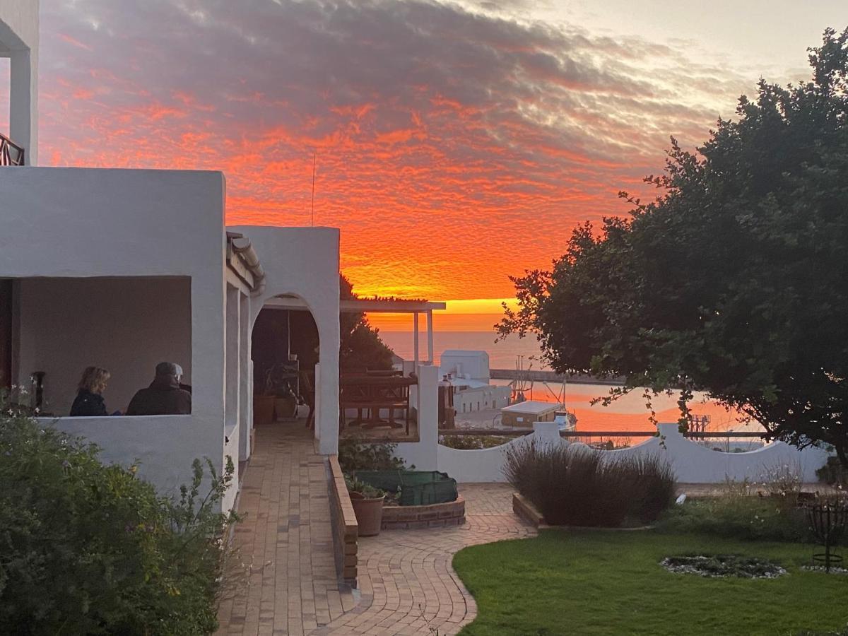 Saxon Lodge Gansbaai Exterior foto