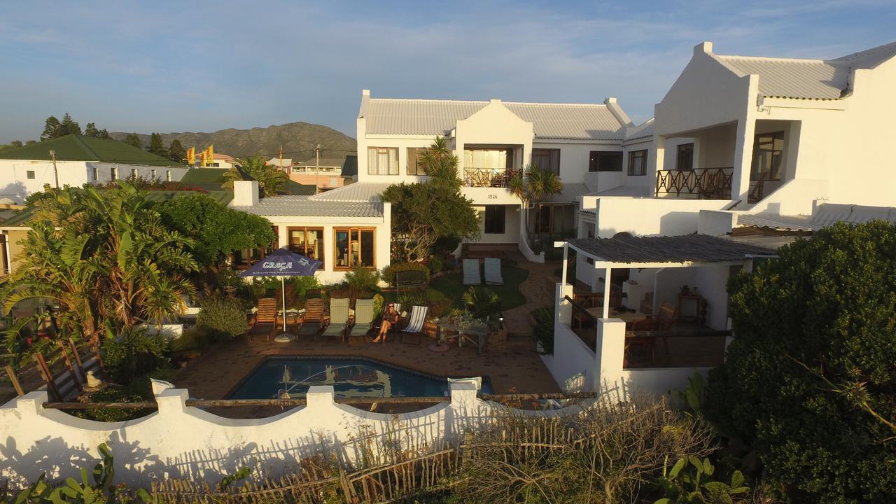 Saxon Lodge Gansbaai Exterior foto